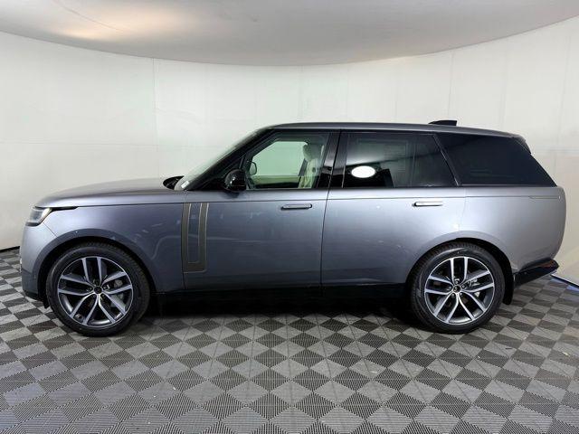 Photo of 2025 Eiger Grey Land Rover Range Rover