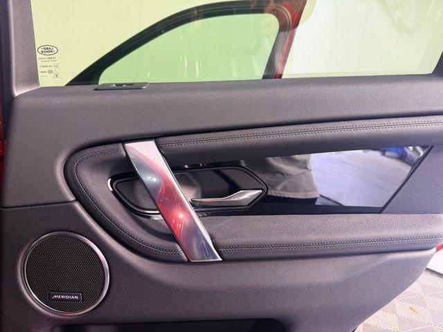 Photo of 2023 Firenze Red Land Rover Discovery Sport