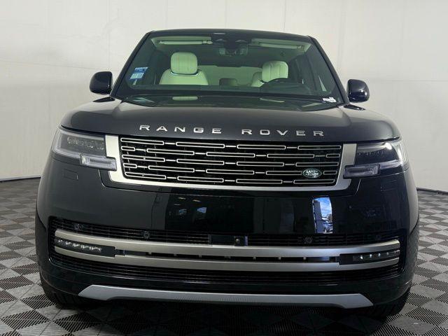 Photo of 2025 Santorini Black Land Rover Range Rover