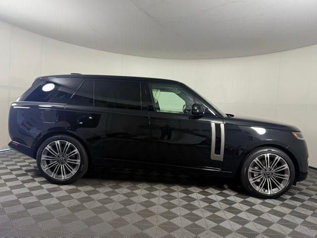 Photo of 2025 Santorini Black Land Rover Range Rover