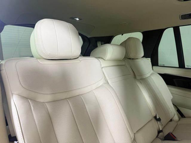 Photo of 2025 Santorini Black Land Rover Range Rover