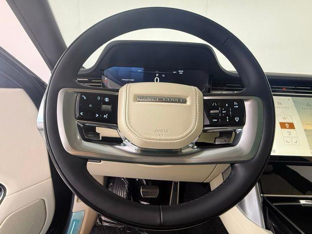 Photo of 2025 Santorini Black Land Rover Range Rover