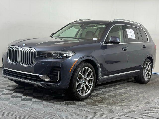 Photo of 2020 Gray Metallic BMW X7