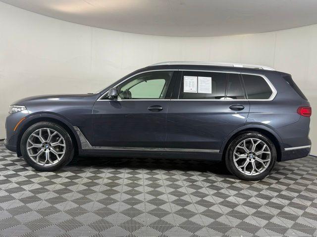Photo of 2020 Gray Metallic BMW X7