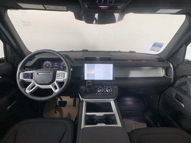 Photo of 2025 Santorini Black Land Rover Defender