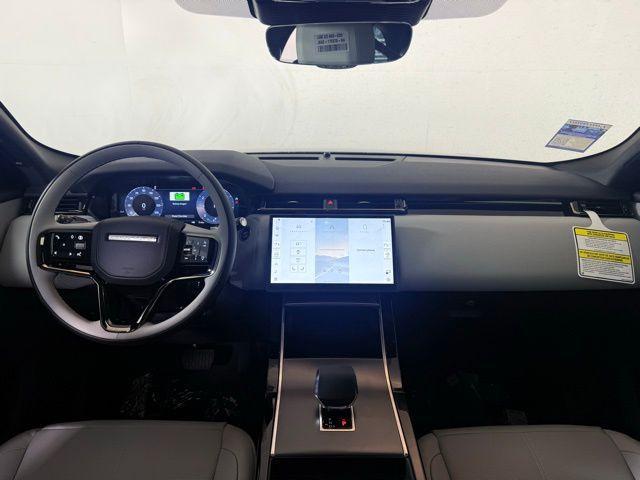 Photo of 2026 Varesine Blue Land Rover Range Rover Velar
