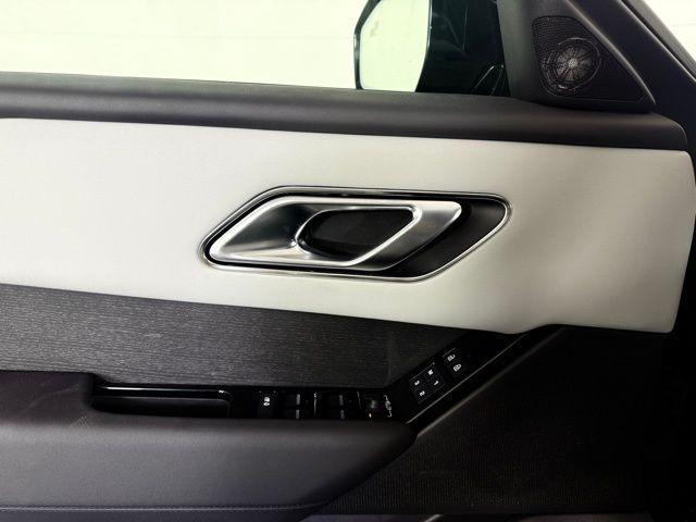 Photo of 2026 Santorini Black Land Rover Range Rover Velar