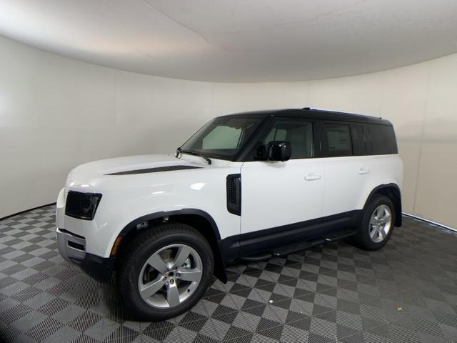 Photo of 2025 Fuji White Land Rover Defender