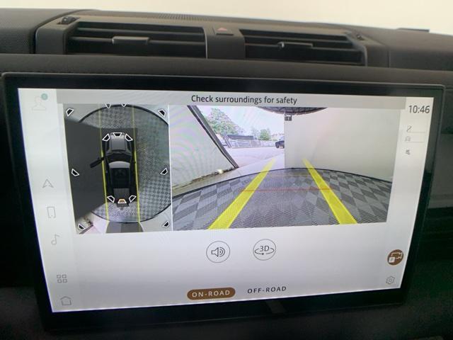 Photo of 2025 Fuji White Land Rover Defender