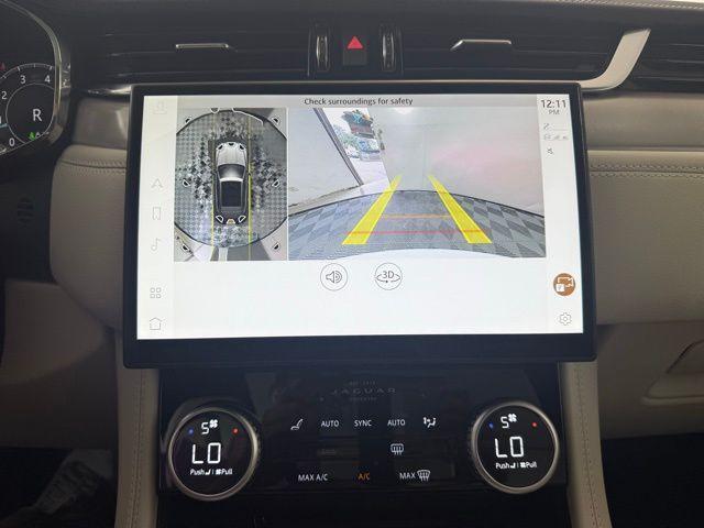 Photo of 2026 Fuji White Jaguar F-PACE
