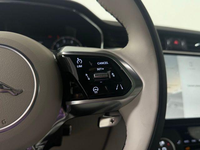 Photo of 2026 Fuji White Jaguar F-PACE