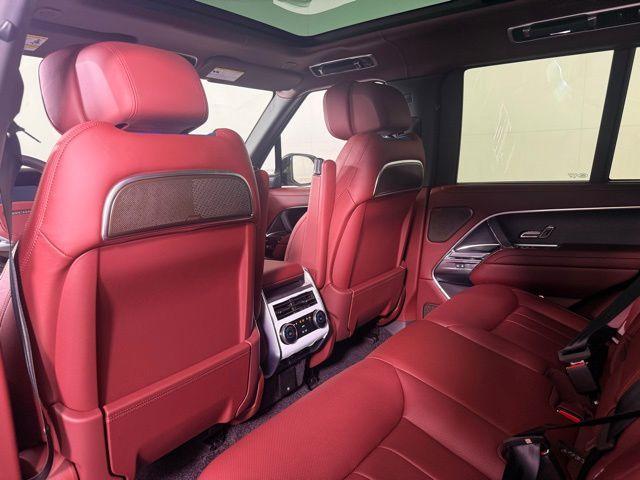 Photo of 2025 Carpathian Grey Land Rover Range Rover