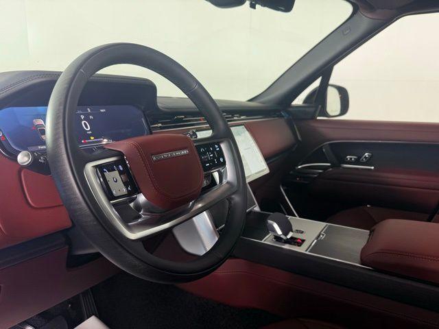 Photo of 2025 Carpathian Grey Land Rover Range Rover