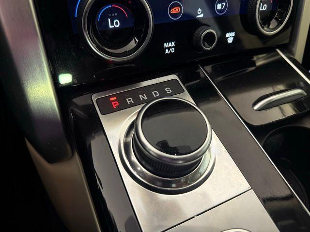 Photo of 2022 Portofino Blue Land Rover Range Rover