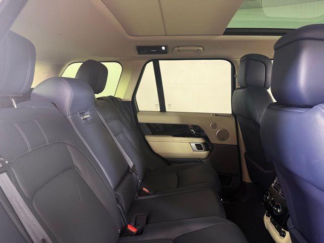 Photo of 2022 Portofino Blue Land Rover Range Rover