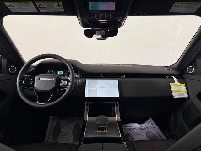 Photo of 2026 Fuji White Land Rover Range Rover Evoque