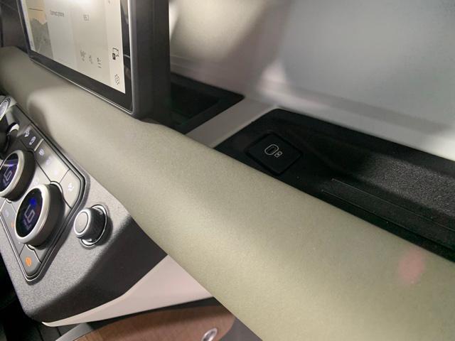 Photo of 2024 Pangea Green Land Rover Defender
