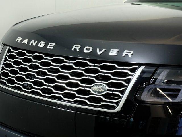 Photo of 2019 Santorini Black Land Rover Range Rover