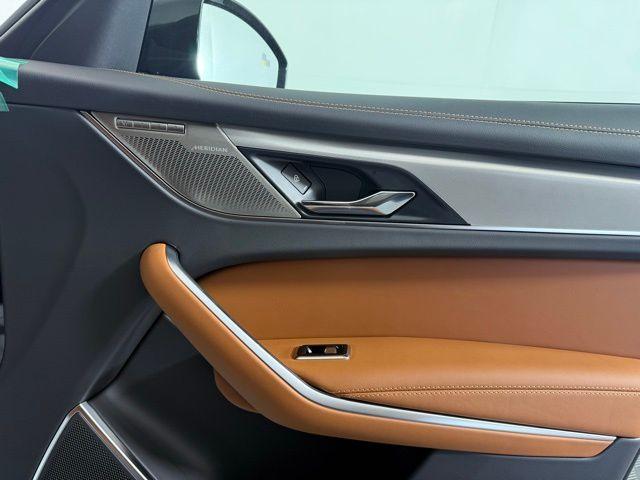 Photo of 2026 Santorini Black Jaguar F-PACE