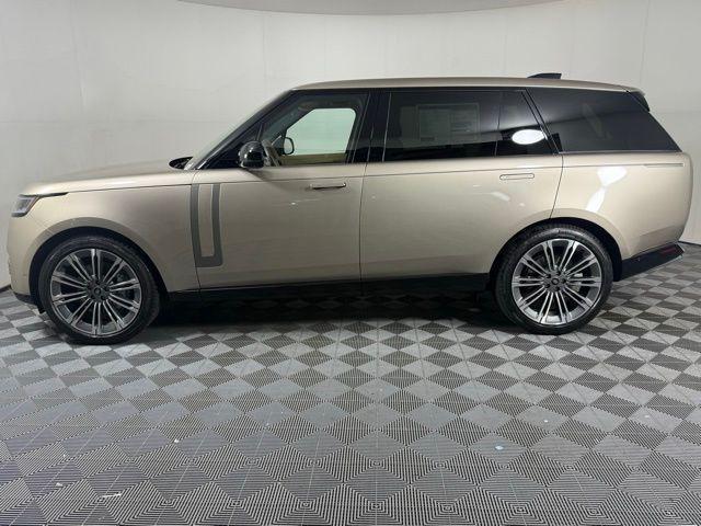 Photo of 2025 Batumi Gold Land Rover Range Rover