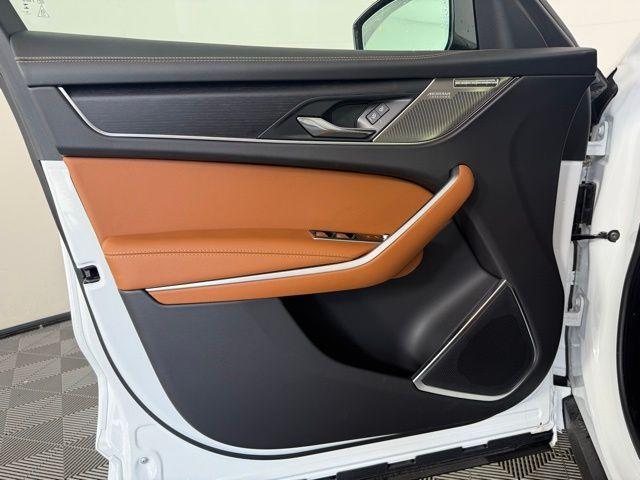Photo of 2026 Ostuni Pearl White Jaguar F-PACE