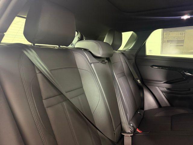 Photo of 2026 Seoul Pearl Silver Land Rover Range Rover Evoque