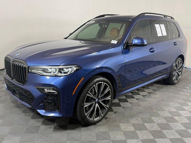 Photo of 2021 Blue Metallic BMW X7