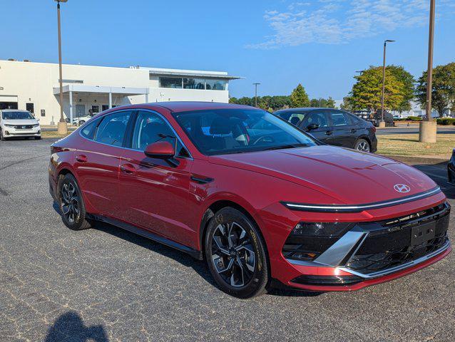Photo of 2025 Ultimate red Hyundai SONATA