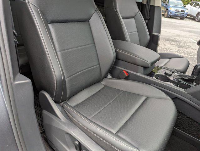 Photo of 2023 Silver/Gray Volkswagen Atlas