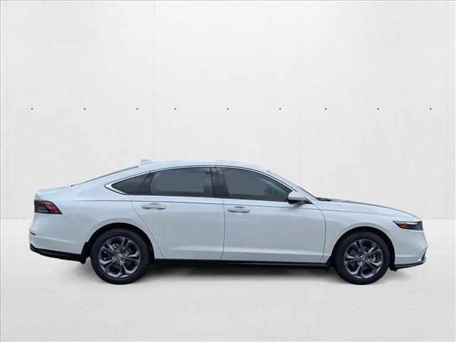 Photo of 2024 Platinum White Pearl Honda Accord