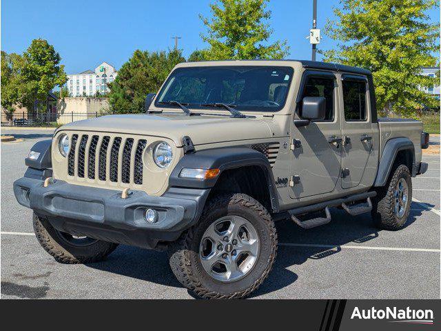 Photo of 2020 Gobi Clearcoat Jeep Gladiator