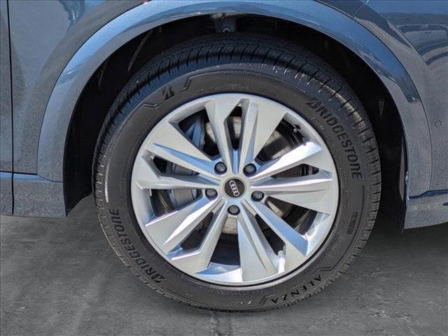Photo of 2025 Plasma Blue Metallic Audi Q6 e-tron