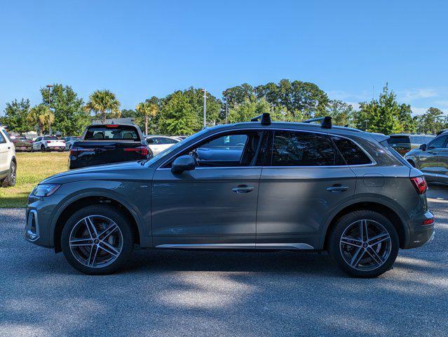 Photo of 2025 Chronos Gray Metallic Audi Q5