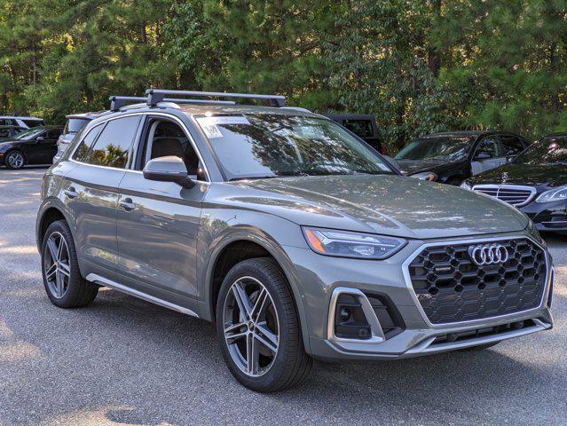 Photo of 2025 Chronos Gray Metallic Audi Q5