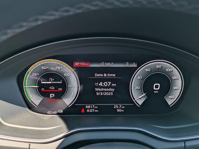 Photo of 2025 Chronos Gray Metallic Audi Q5