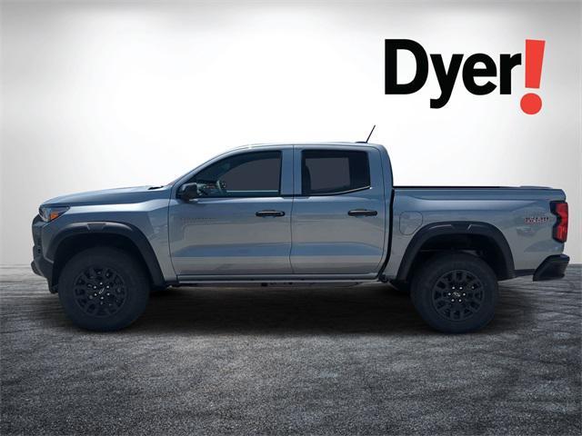 Photo of 2025 Sterling Gray Metallic Chevrolet Colorado