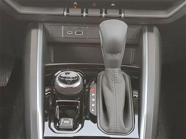 Photo of 2025 Sterling Gray Metallic Chevrolet Colorado