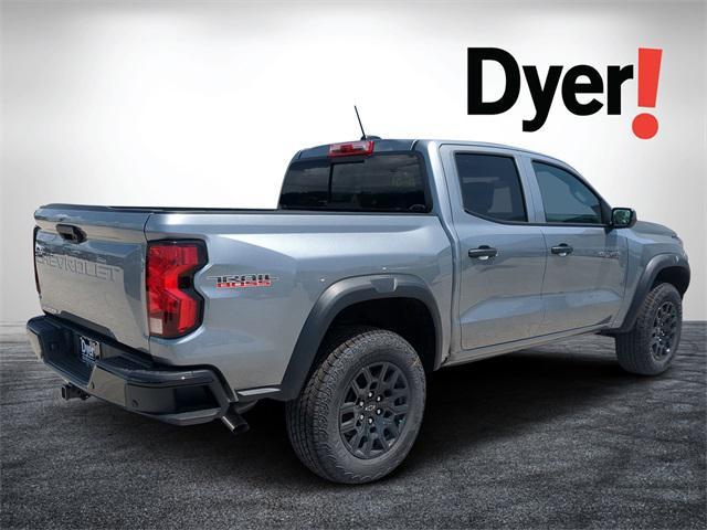 Photo of 2025 Sterling Gray Metallic Chevrolet Colorado