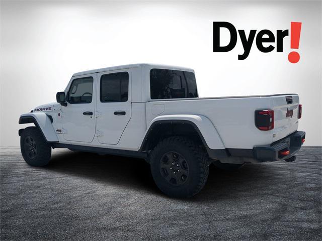 Photo of 2021 Bright White Clearcoat Jeep Gladiator