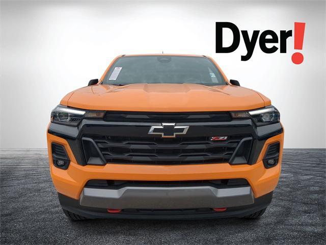 Photo of 2025 Sunrise Orange Chevrolet Colorado