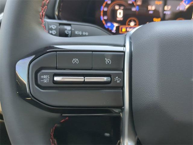 Photo of 2025 Black Chevrolet Colorado