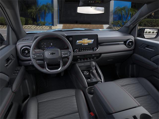 Photo of 2025 Snowdrift Metallic Chevrolet Colorado