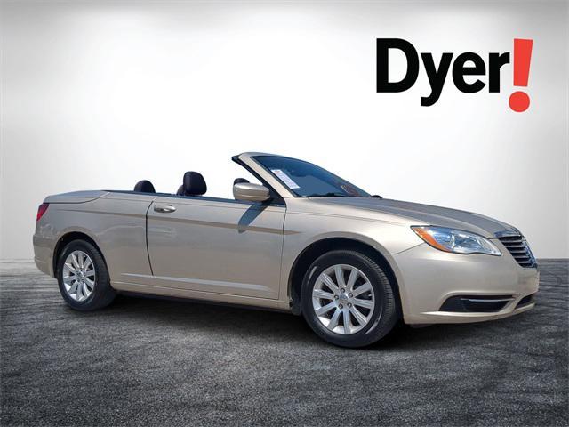2014 Chrysler 200