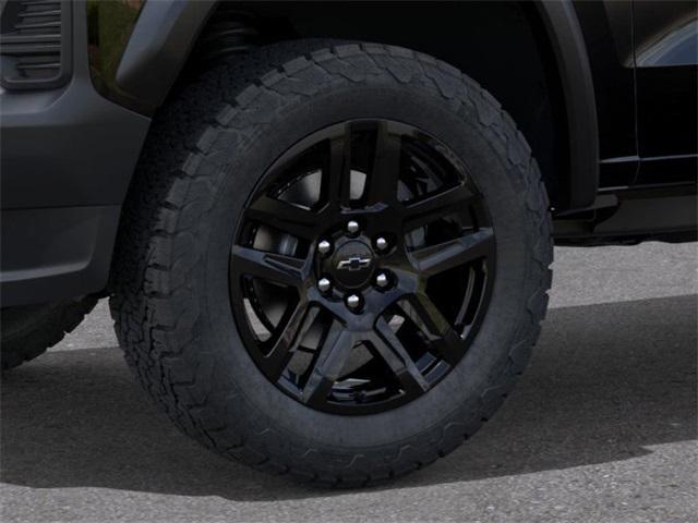 Photo of 2025 Black Chevrolet Colorado