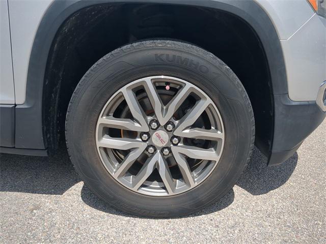 Photo of 2019 Quicksilver Metallic GMC Acadia