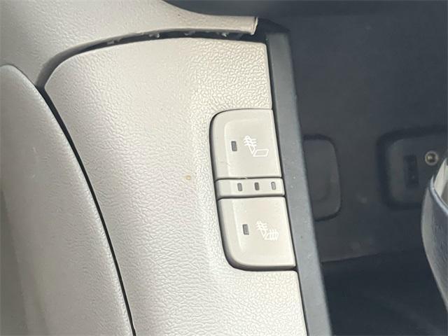 Photo of 2019 Quicksilver Metallic GMC Acadia