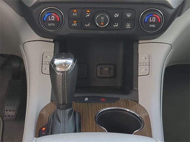 Photo of 2019 Quicksilver Metallic GMC Acadia