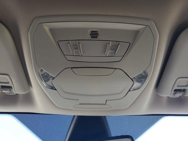Photo of 2017 Lightning Blue Metallic Ford Escape