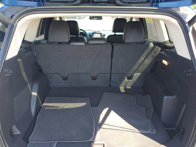 Photo of 2017 Lightning Blue Metallic Ford Escape