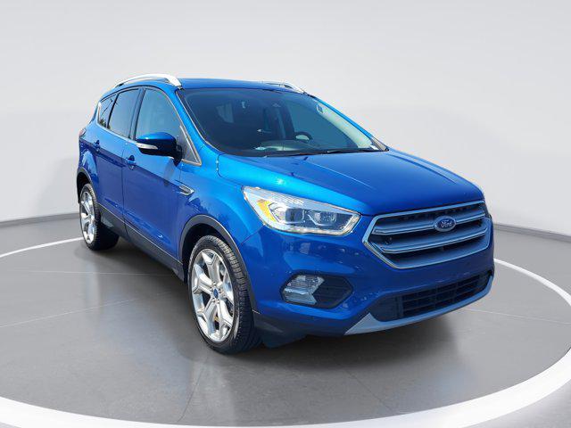Photo of 2017 Lightning Blue Metallic Ford Escape